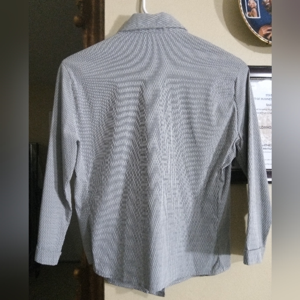 New Vintage Y2K Vertigo Paris button down shirt/blouse size medium perfect cond - Picture 3 of 6